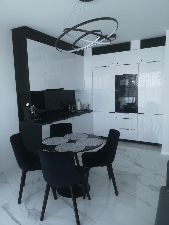 Apartament Z Widokiem Na Morze W Kompleksie Hevenia Реваль Екстер'єр фото